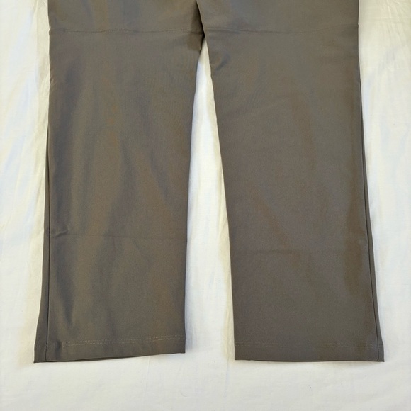 Lululemon Commission Pant Classic 34"L Warpstreme CBND Carbon Dust Men's Size 31 - Picture 3 of 6